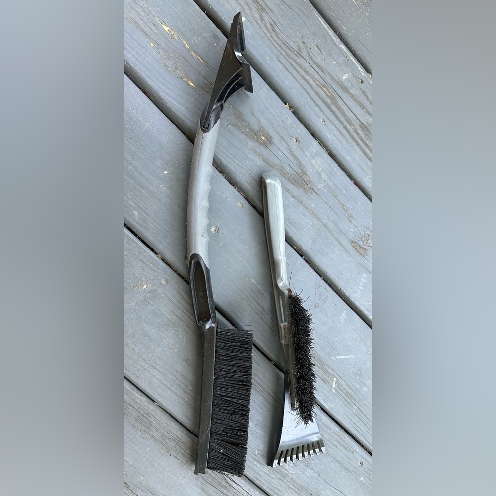 Gray and Black Snow Brush and Ice Scraper Set